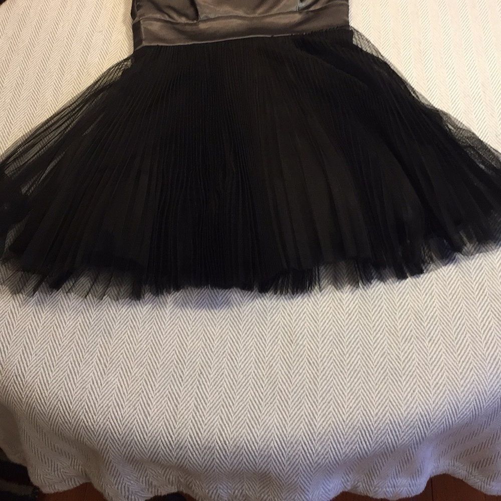 TRIXXI JUNIORS SZ 3  Dress, party dress Pit to Pit 14" FLOWY ON BOTTOM - Picture 11 of 11